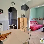 Boyer Apartment