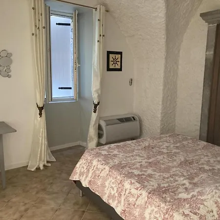 Boyer Apartment Chauzon